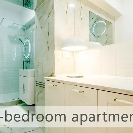Apartament White With Ac By Kovee *