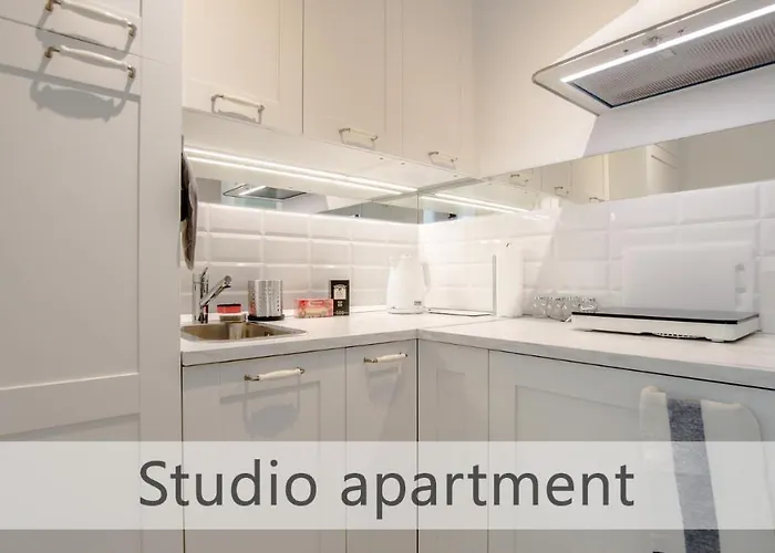 شقة White With Ac By Kovee