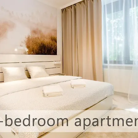 White With Ac By Kovee Apartmán Bratislava
