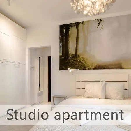 White With Ac By Kovee Bratislava